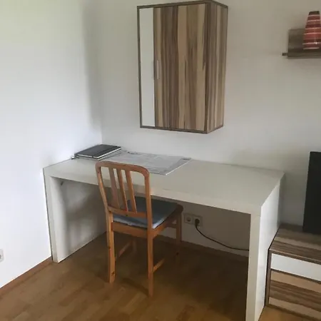 Vermieterei * Oberwolbling