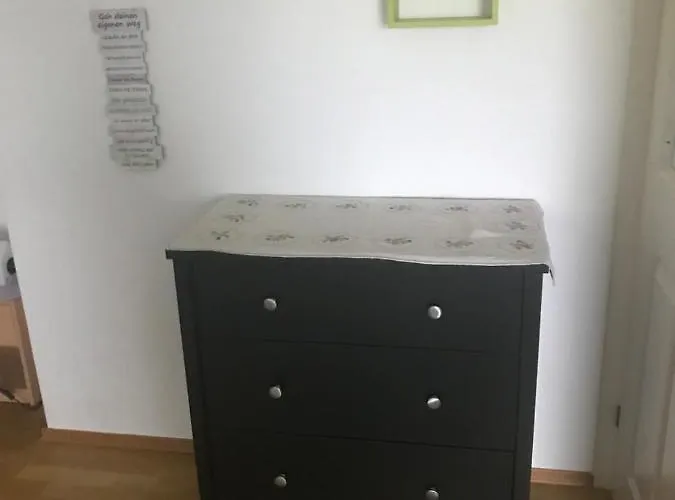 Vermieterei * Oberwolbling